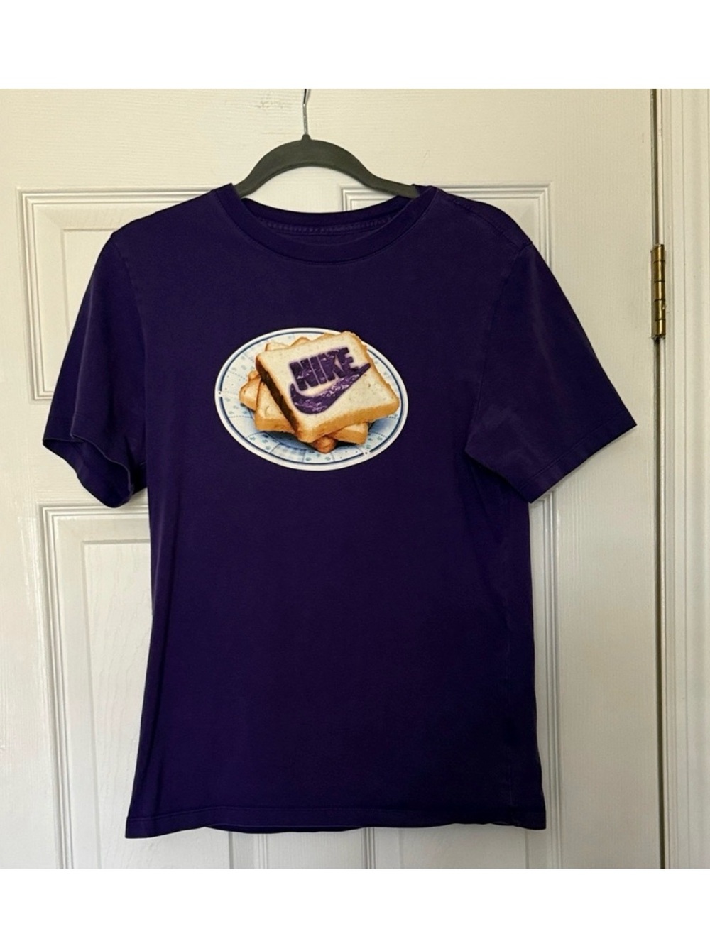 Men’s Nike Tee